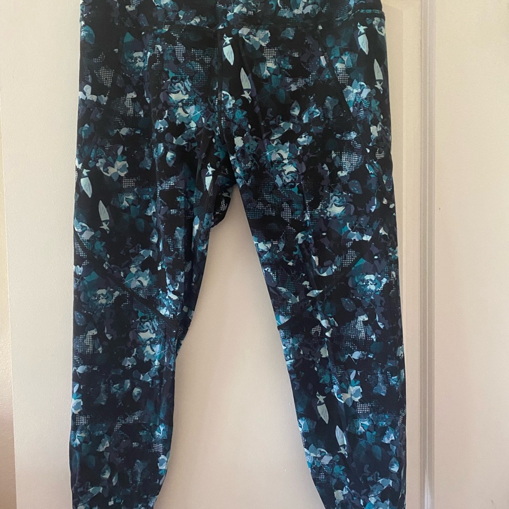 Blue/Black Sweaty Betty 7/8 Power Leggings US size 14